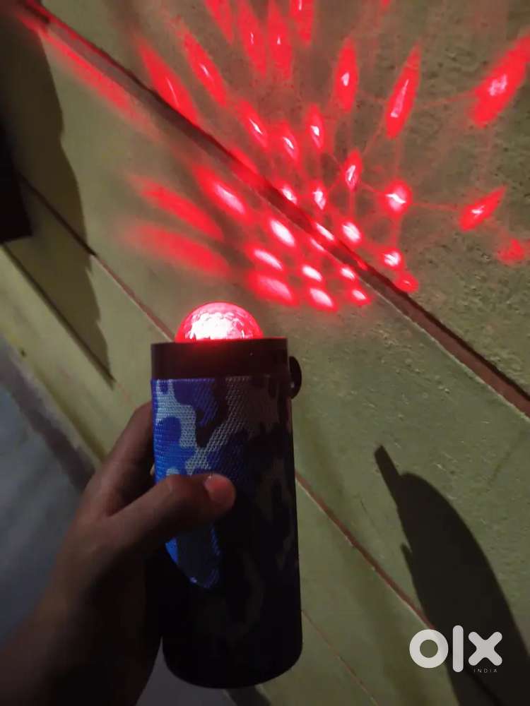 Speaker bluetooth