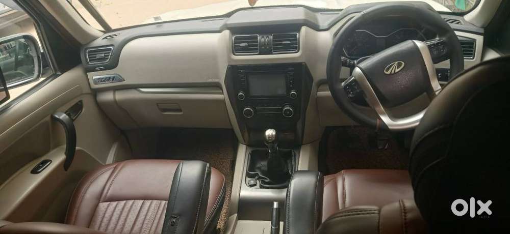Mahindra Scorpio S10, 2017, Diesel