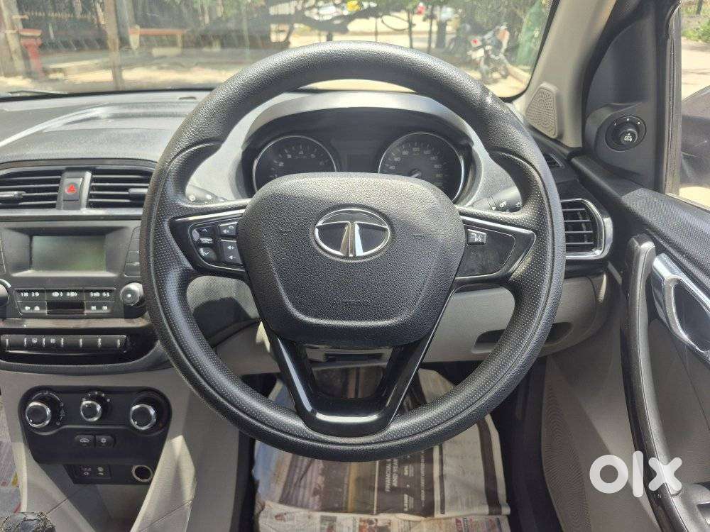 Tata Tiago 1.2 Revotron Xza, 2018, Petrol