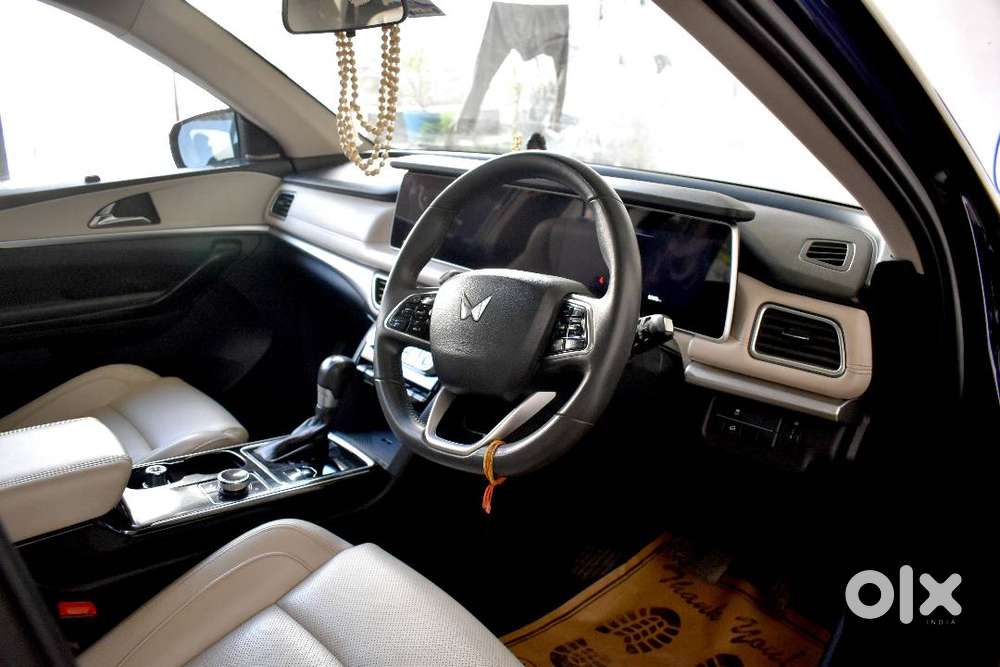 Mahindra Xuv700 Ax7 Luxury Pack Reg Date- 08/12/2021