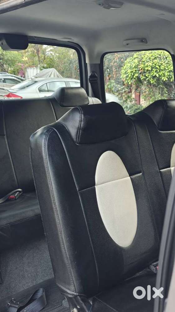 Maruti Suzuki Eeco 1.2 7 Str Std(o), 2023, Petrol