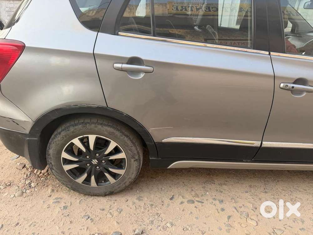 Maruti Suzuki S-cross 2017 Diesel Well Maintained