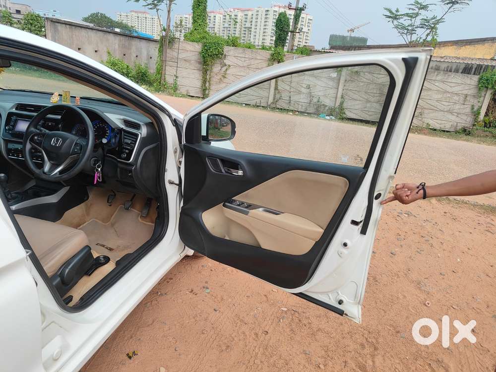 Honda City V Petrol Cvt, 2017, Petrol