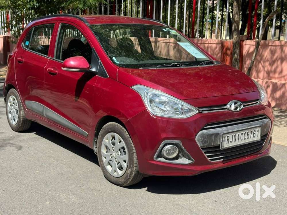 Hyundai Grand I10 2013-2016 Sportz, 2015, Petrol