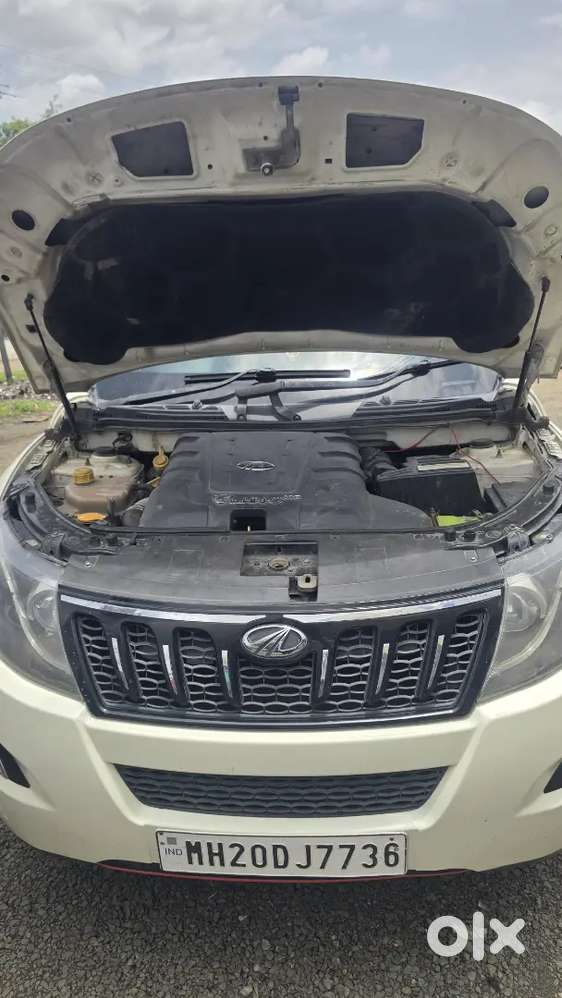 Mahindra Xuv500 2wd 2015