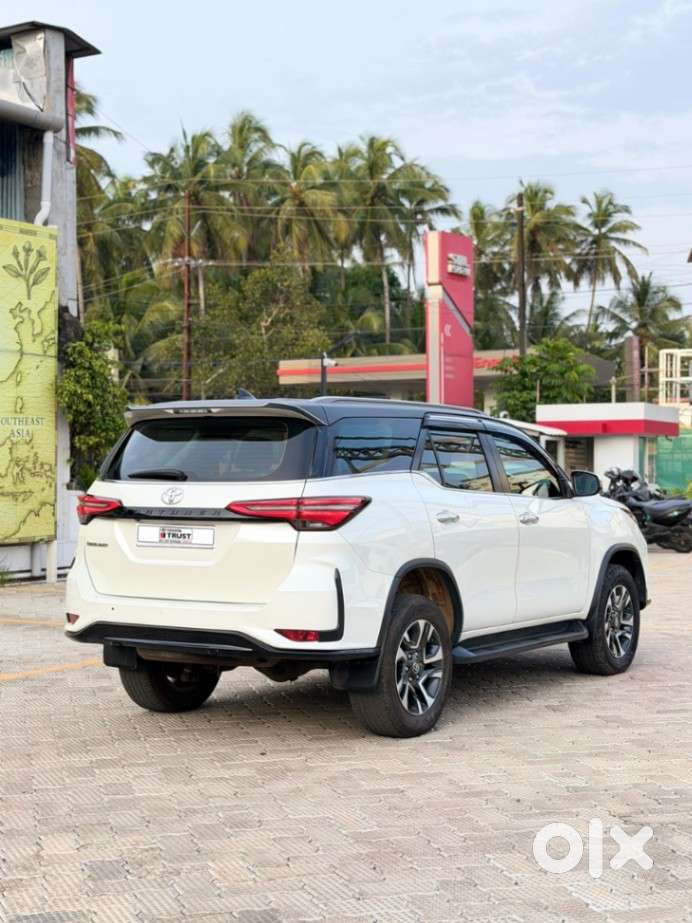 Toyota Fortuner Legender 4x2 At 2.8, 2022, Diesel