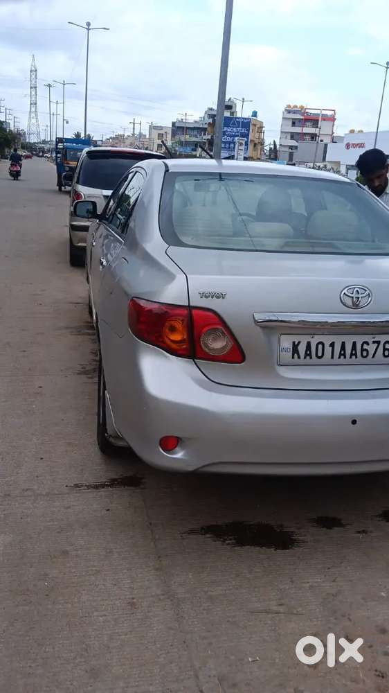 Toyota Corolla Altis 2011