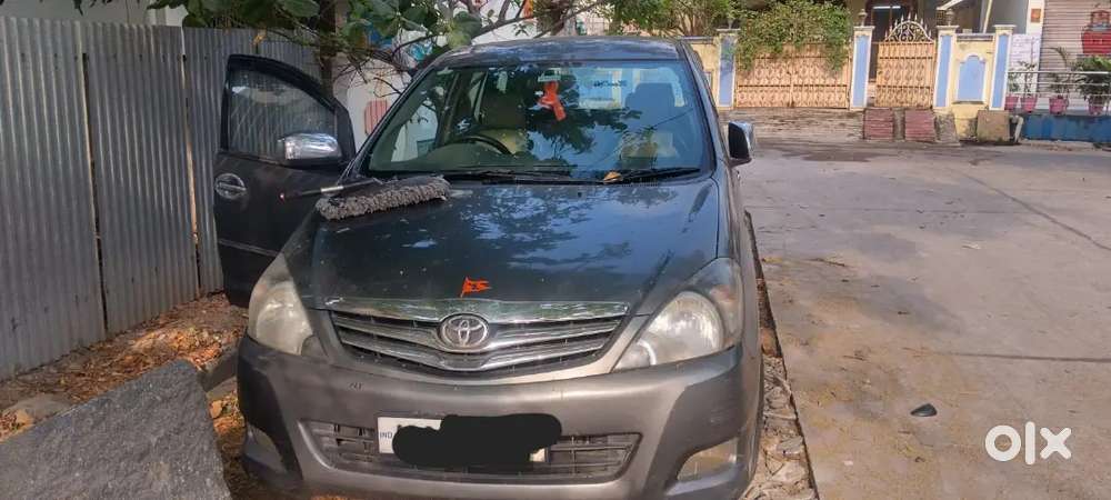 Toyota Innova 2009 Diesel Well Maintained