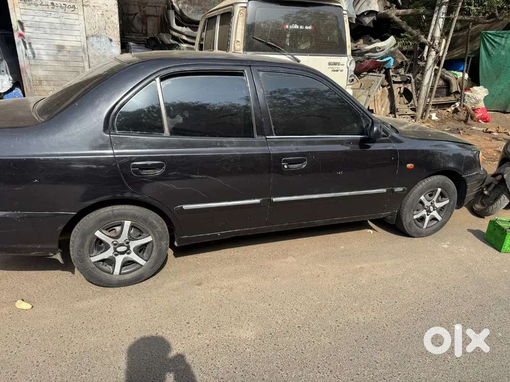 Hyundai Accent Hatchback 2012 Petrol 128000 Km Driven
