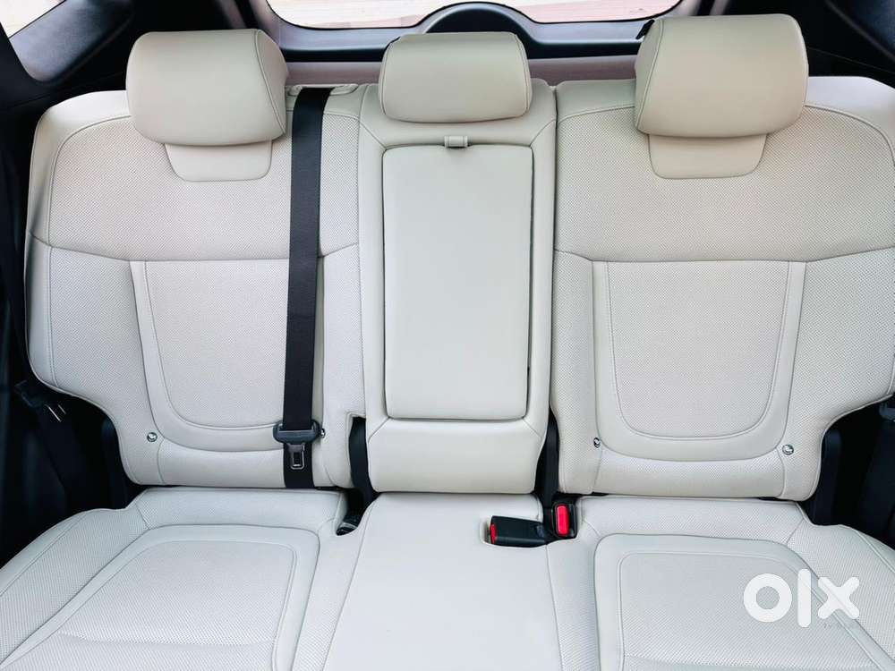 Hyundai Tucson 2.0 Signature 4wd Diesel At Dual Tone, 2022, Diesel
