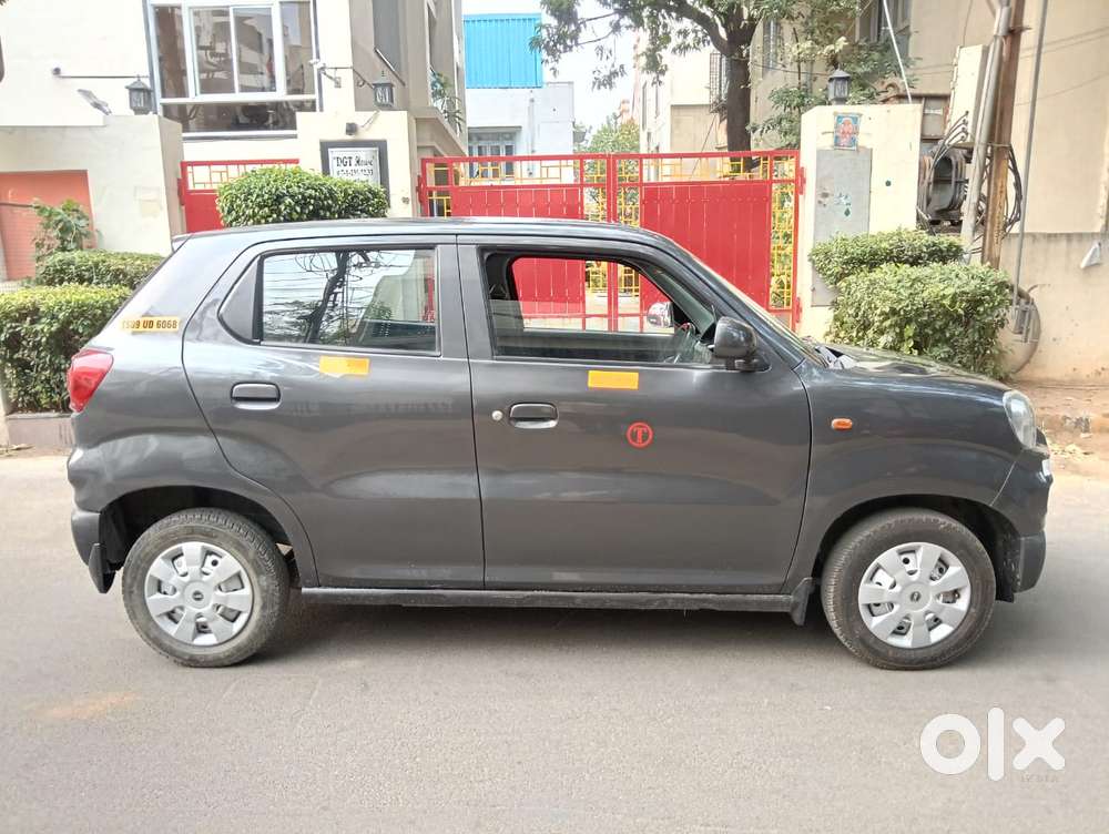 Maruti Suzuki S-presso Vxi Opt, 2022, Petrol