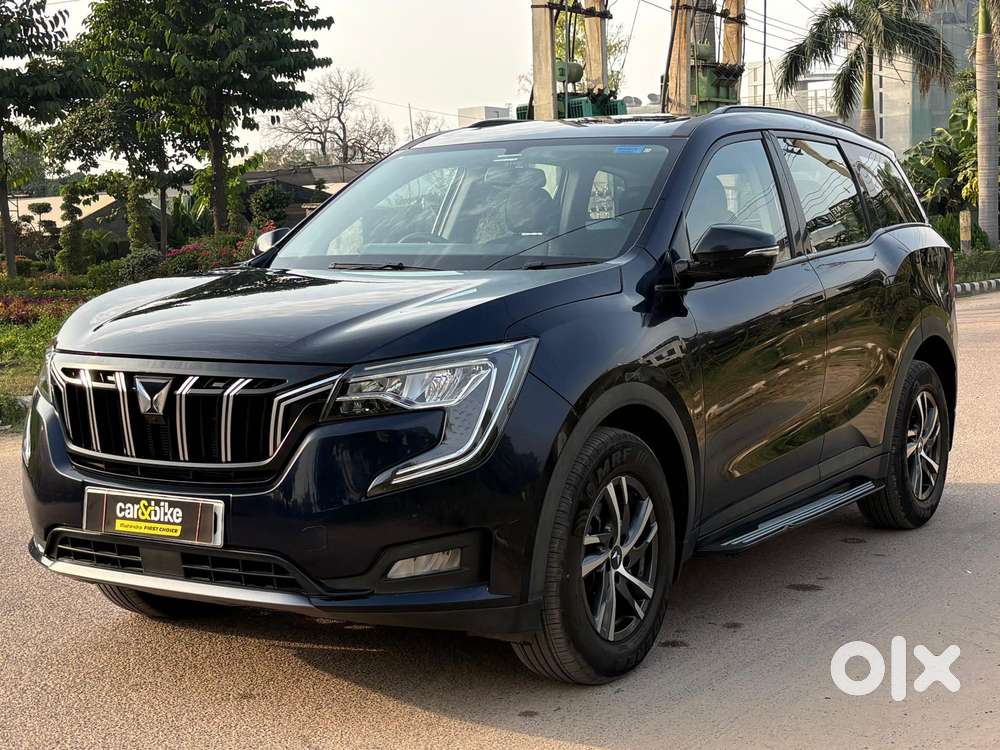 Mahindra Xuv700 2.0 Ax 5 Petrol At Str, 2023, Petrol