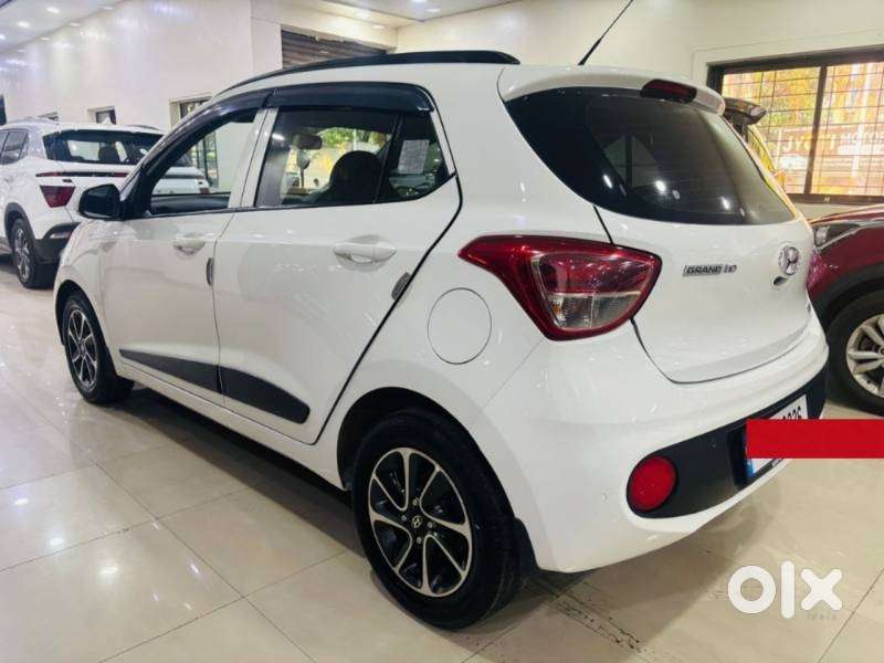 Hyundai Grand I10 2013-2016 At Sportz, 2017, Petrol