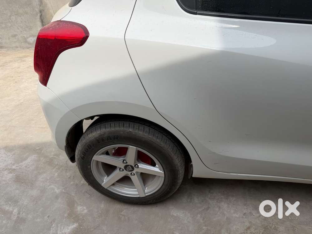Maruti Suzuki Swift 2021 Petrol 74000 Km Driven