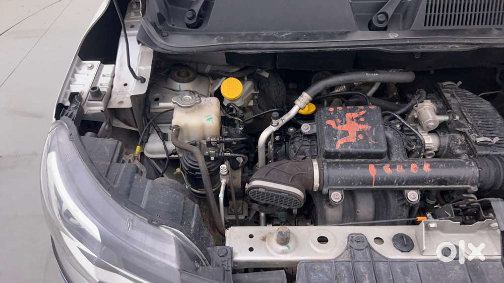 Renault Triber Rxz Easy-r Amt, 2022, Petrol