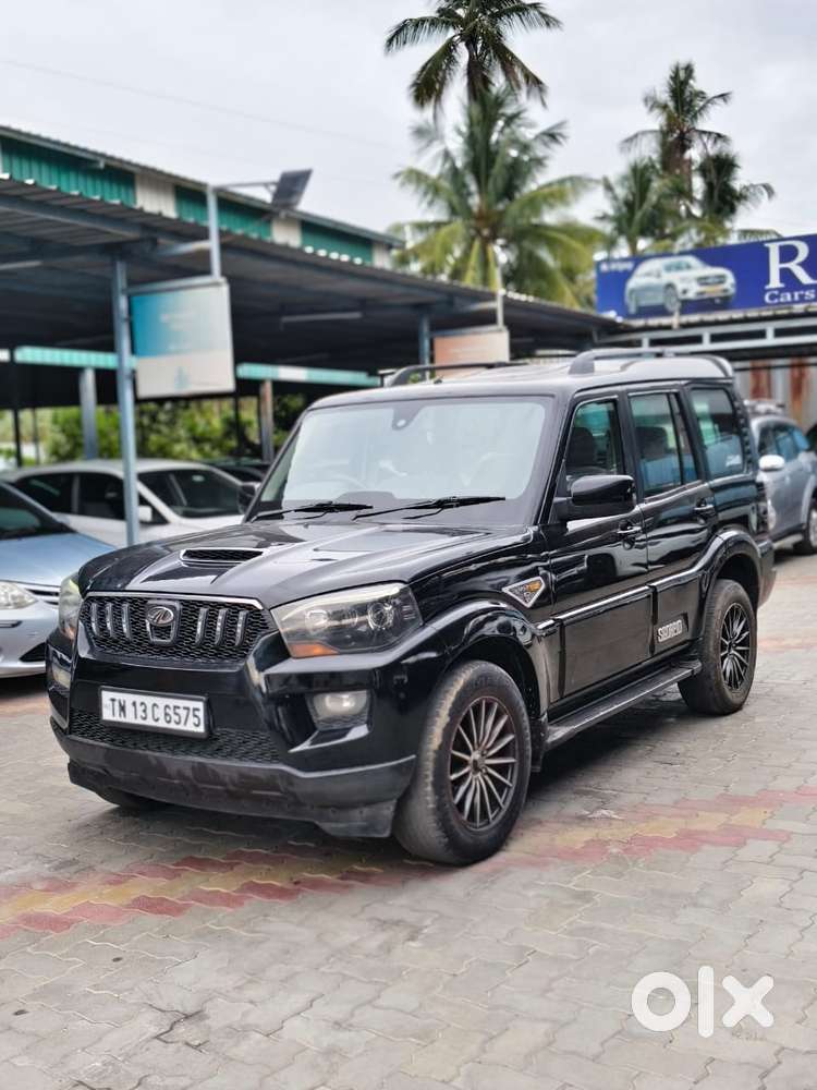 Mahindra Scorpio S10, 2015, Diesel