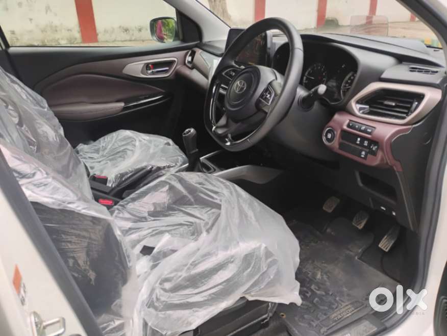 Toyota Urban Cruiser Taisor V 1.0 Petrol Mt, 2025, Petrol