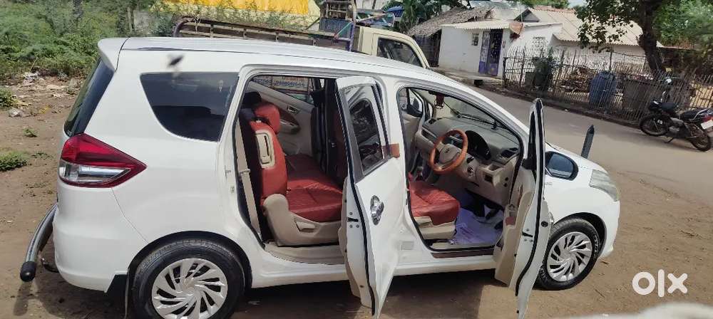 Car Neat And Fresh Luxury Looking