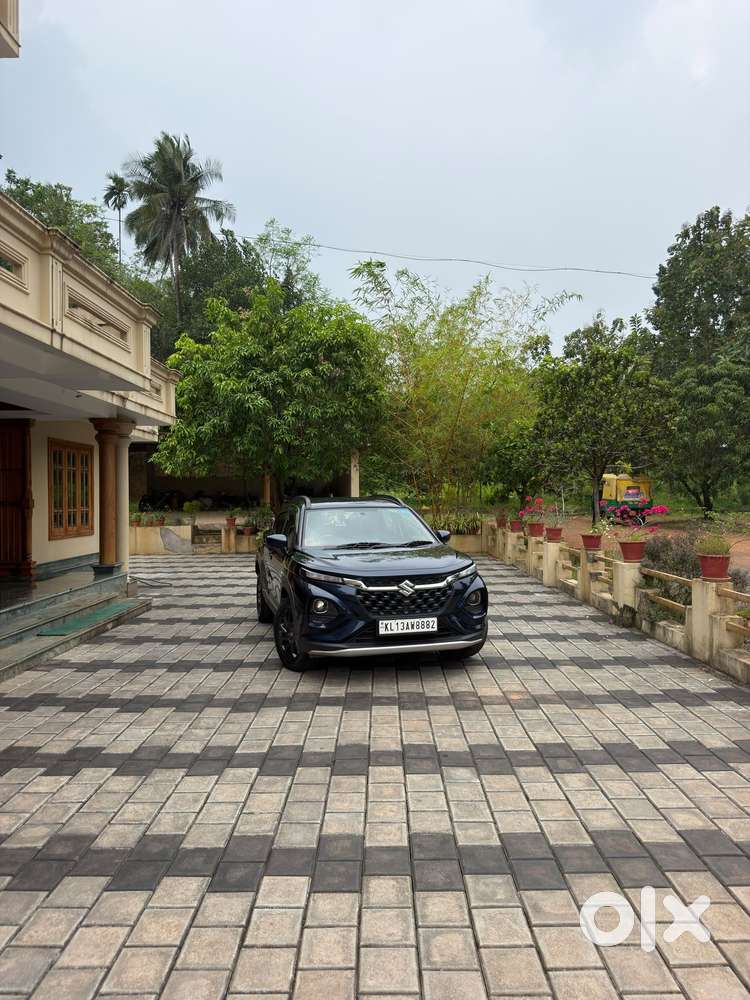 Maruti Suzuki Fronx Sigma 1.2l Mt, 2023, Petrol