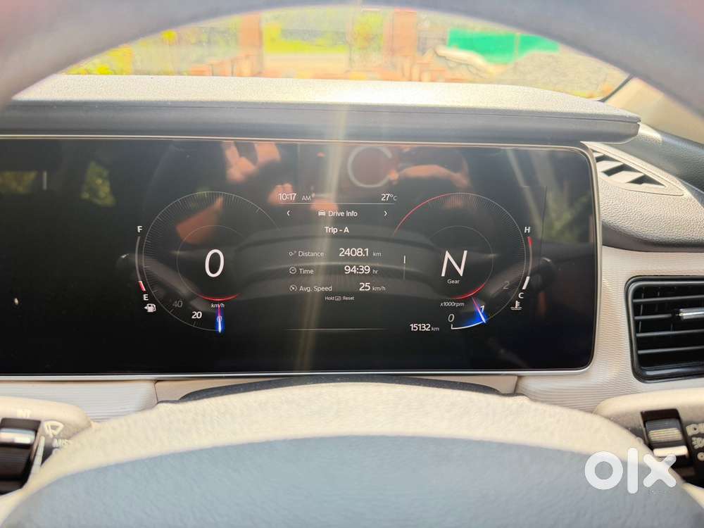 Mahindra Xuv700 Petrol 2023