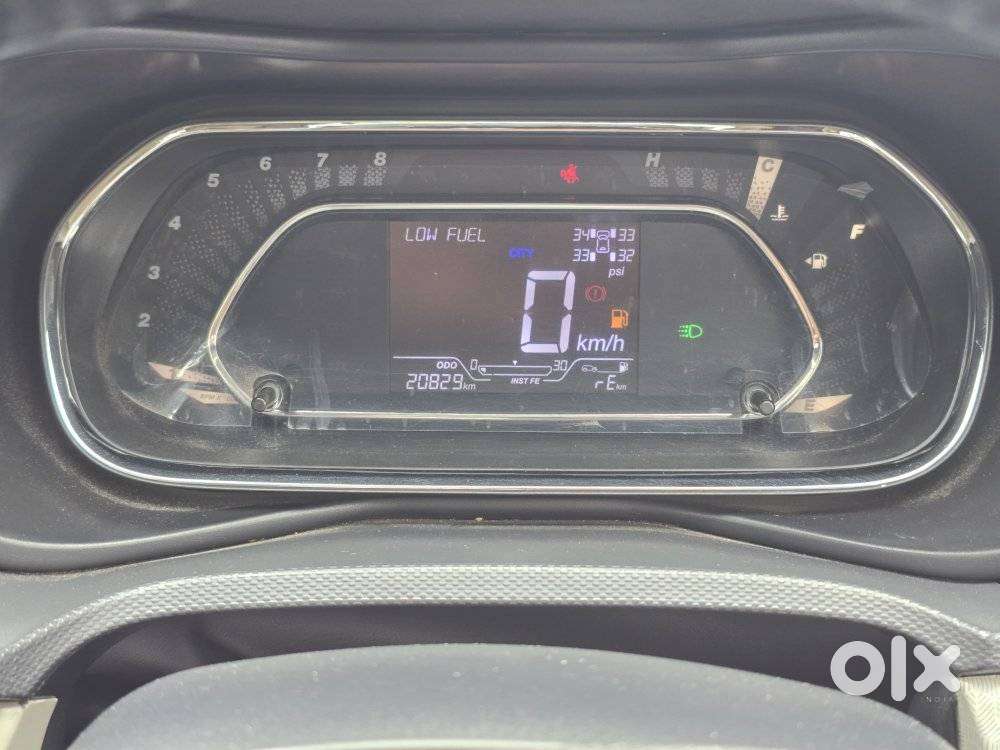 Tata Nexon 1.2 Revotron Xz Plus, 2022, Petrol