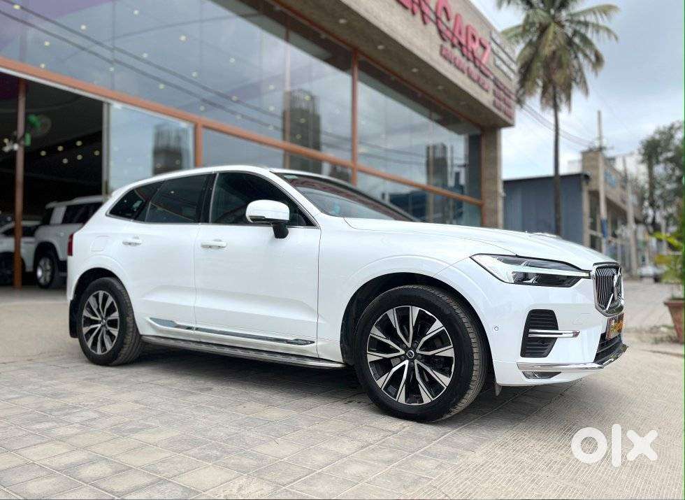 Volvo Xc60 2.0 B5 Ultimate, 2023, Petrol