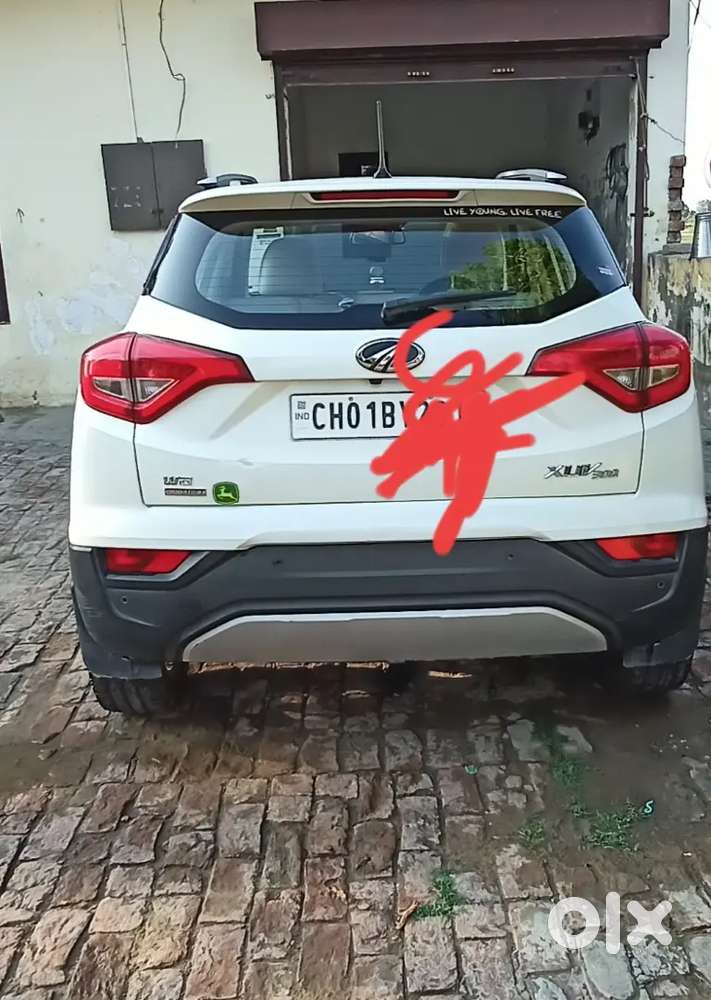 Mahindra Xuv300 2019 Diesel 75000 Km Driven