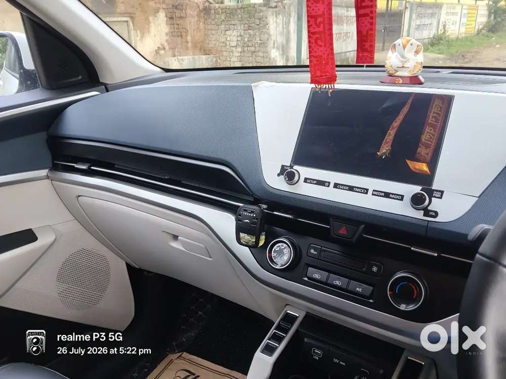 Kia Carens Premium Petrol Manual 2025 Car