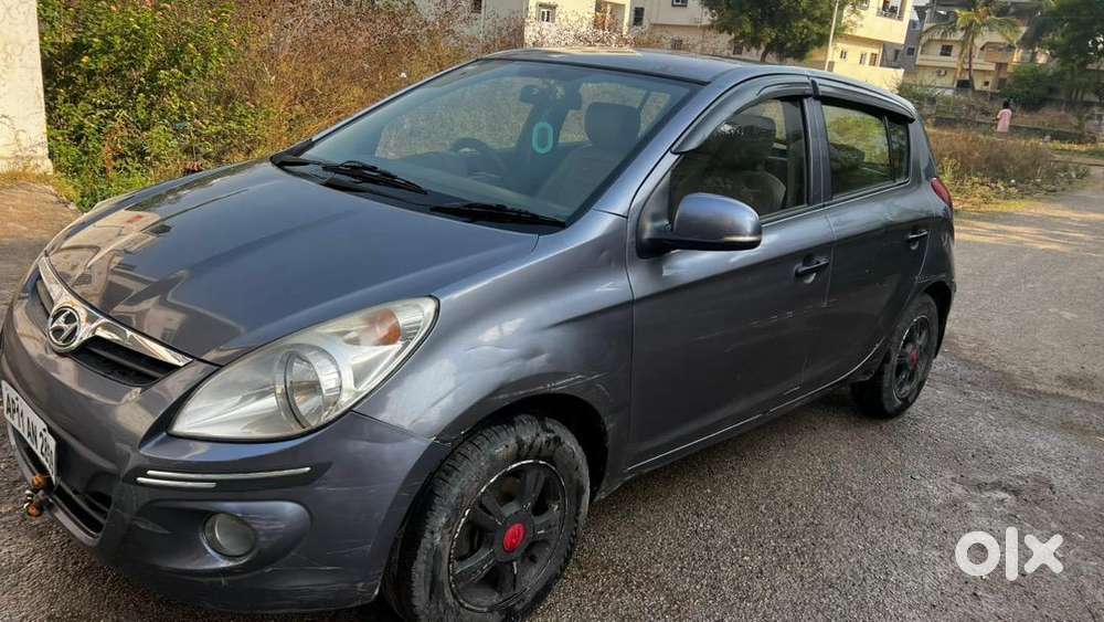 Hyundai I20 2012 Petrol 86000 Km Driven