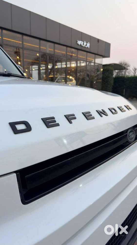 Land Rover Defender 3.0 L 130 Hse, 2023, Diesel