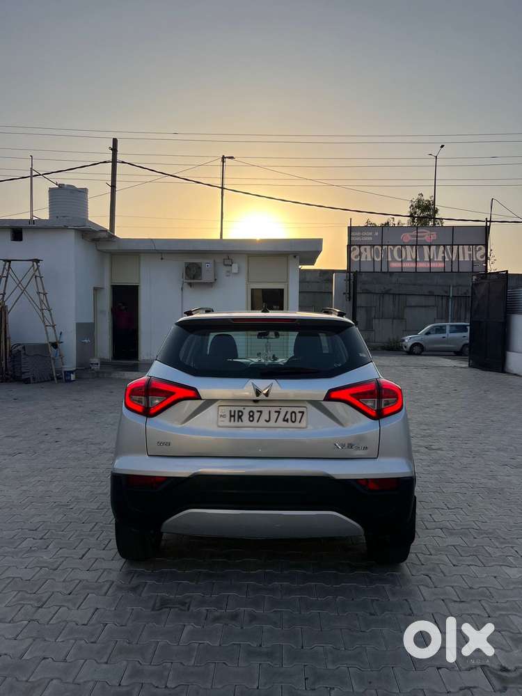 Mahindra Xuv300 W8 Option Diesel, 2022, Diesel