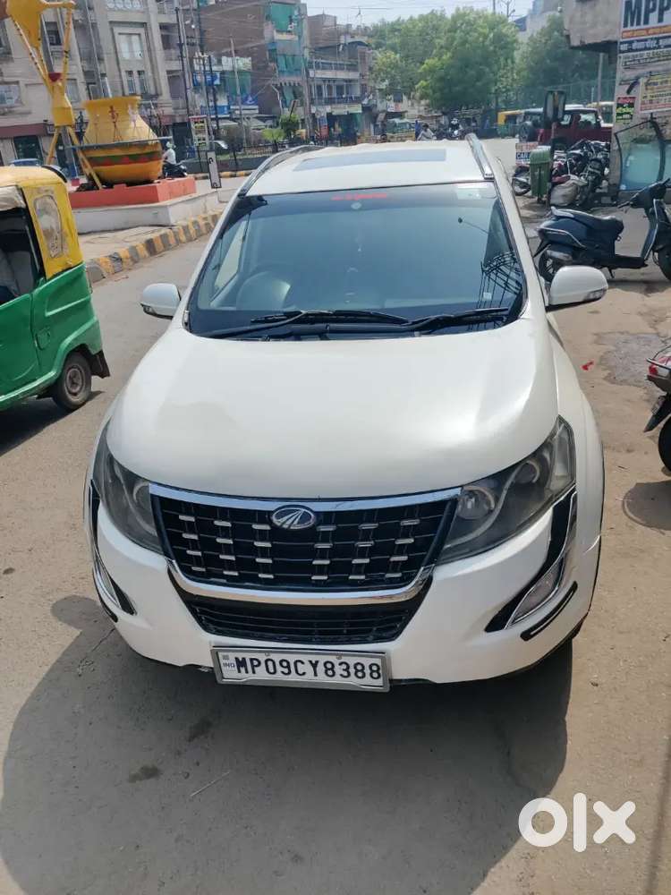 Mahindra Xuv500 2018 Diesel 65000 Km Driven
