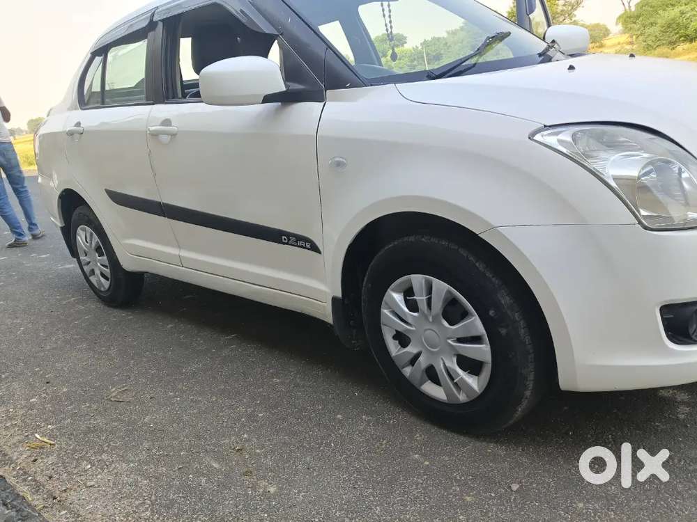 Maruti Suzuki Swift Dzire Tour 2016