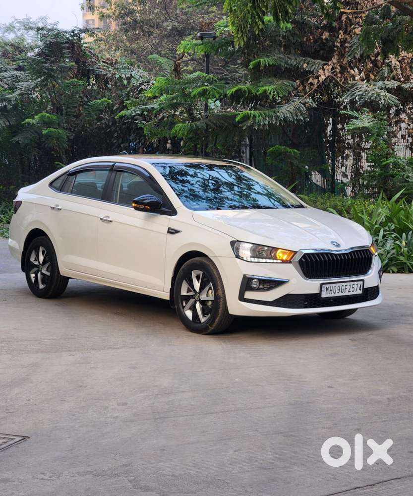 Skoda Slavia Ambition 1.0l Tsi Mt, 2023, Petrol