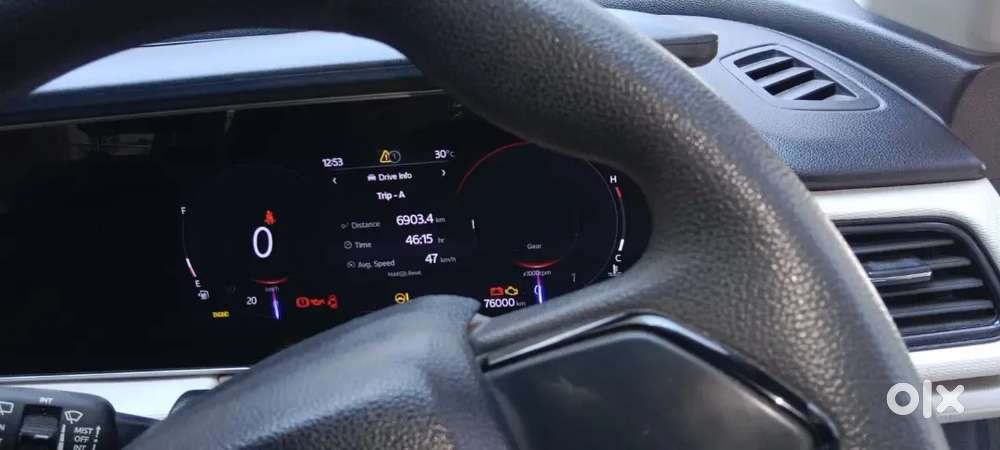 Mahindra Xuv700 2022 Diesel Well Maintained With Vip Registration