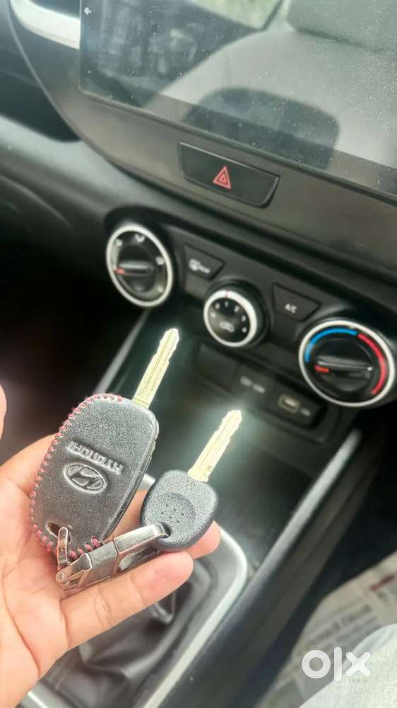 Hyundai Venue 2021 Petrol Well Maintained