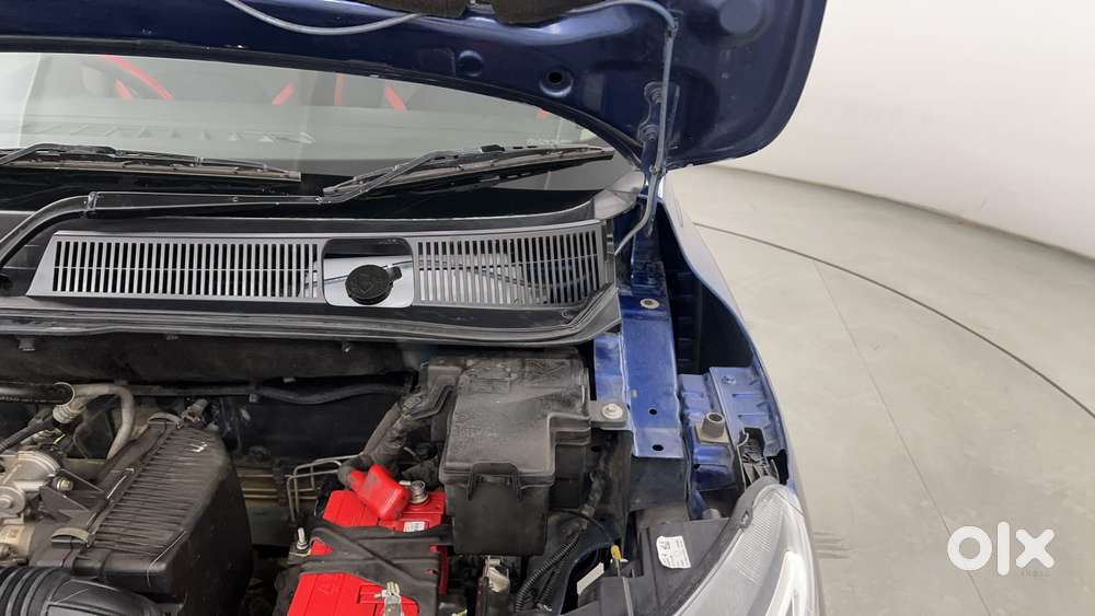 Renault Triber Rxt, 2022, Petrol