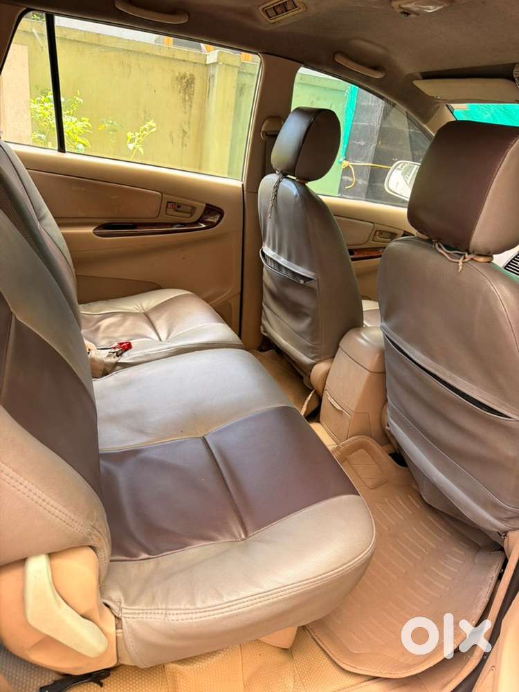 Toyota Innova 2005 Diesel Car