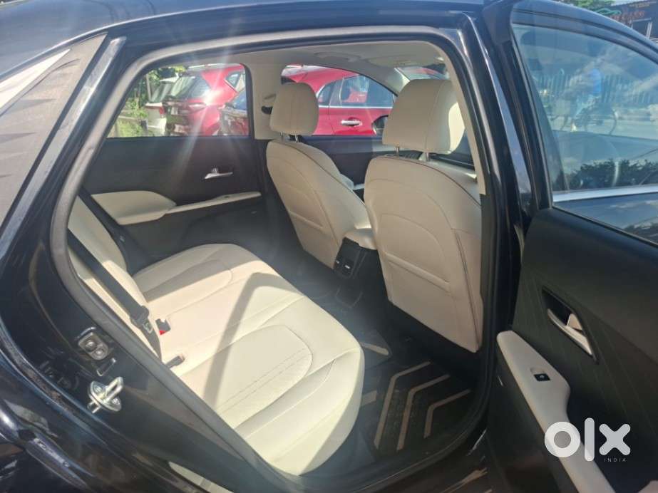 Hyundai Verna 1.5 Sx (o) Vtvt Ivt, 2024, Petrol