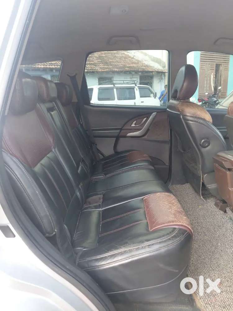 Mahindra XUV500 Diesel Manual 2014