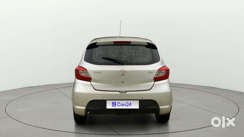 Tata Tiago 1.2 Revotron Xza, 2018, Petrol