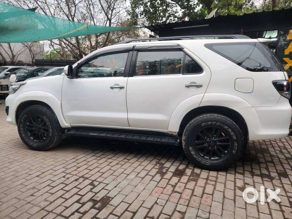 Toyota Fortuner 2011-2016 4x2 Manual, 2016, Diesel