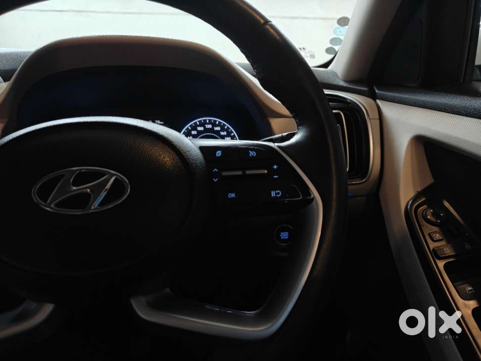 Hyundai Creta Sx Petrol Mt, 2022, Petrol