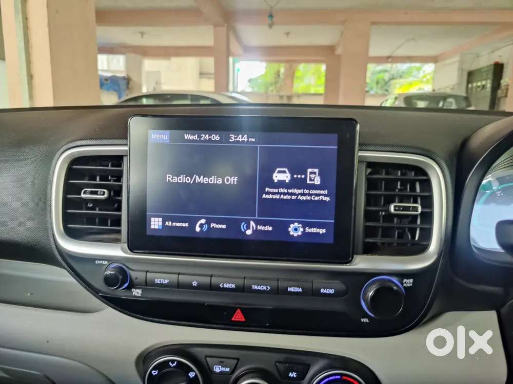 Hyundai Venue 2023 Petrol 25000 Km Driven New