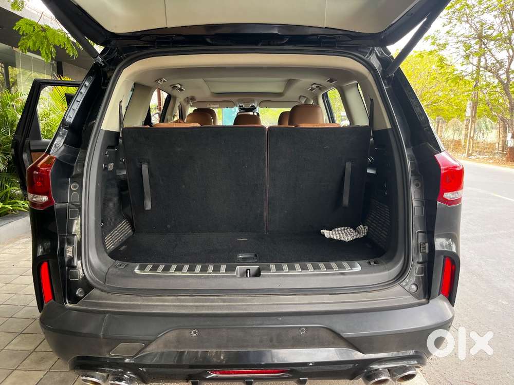 Luxurious Family Car With Adas