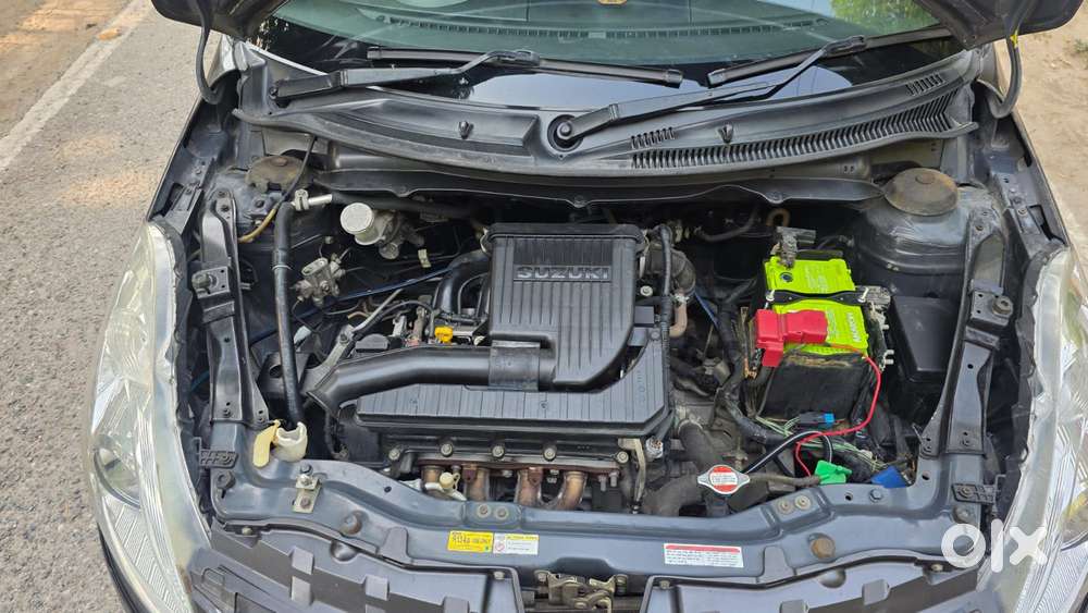 Maruti Suzuki Swift 1.2 Dlx, 2017, Petrol