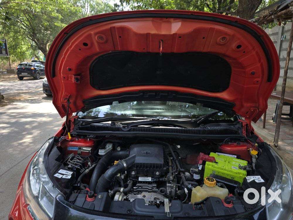 Tata Nexon 1.2 Revotron Xz Plus Dual Tone, 2021, Petrol