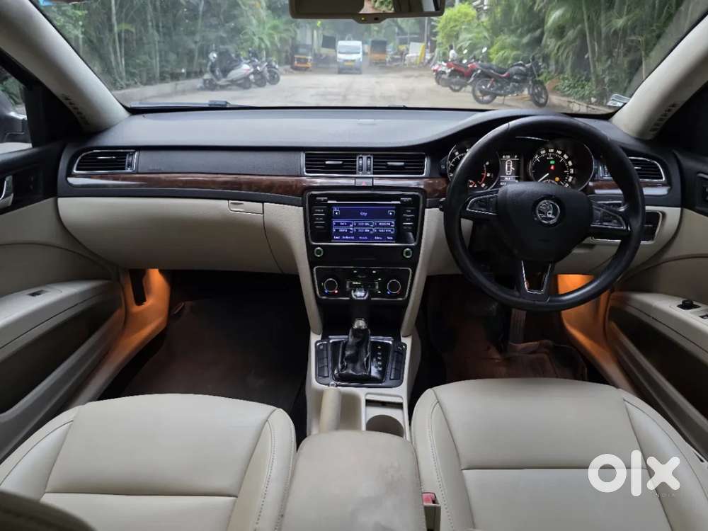 Skoda Superb, 2014, Petrol
