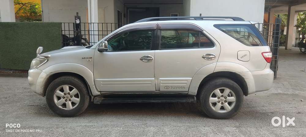 Toyota Fortuner 3.0 4x4 Manual, 2011, Diesel