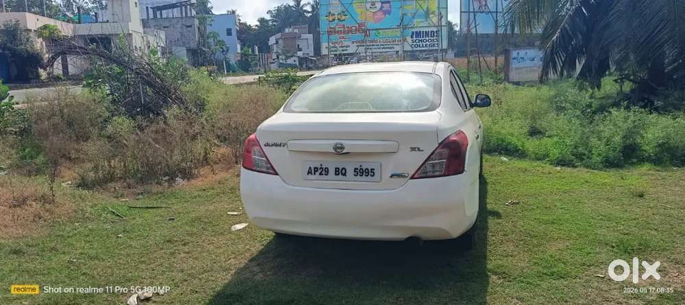 Nissan Sunny 2012 Diesel 220000 Km Driven